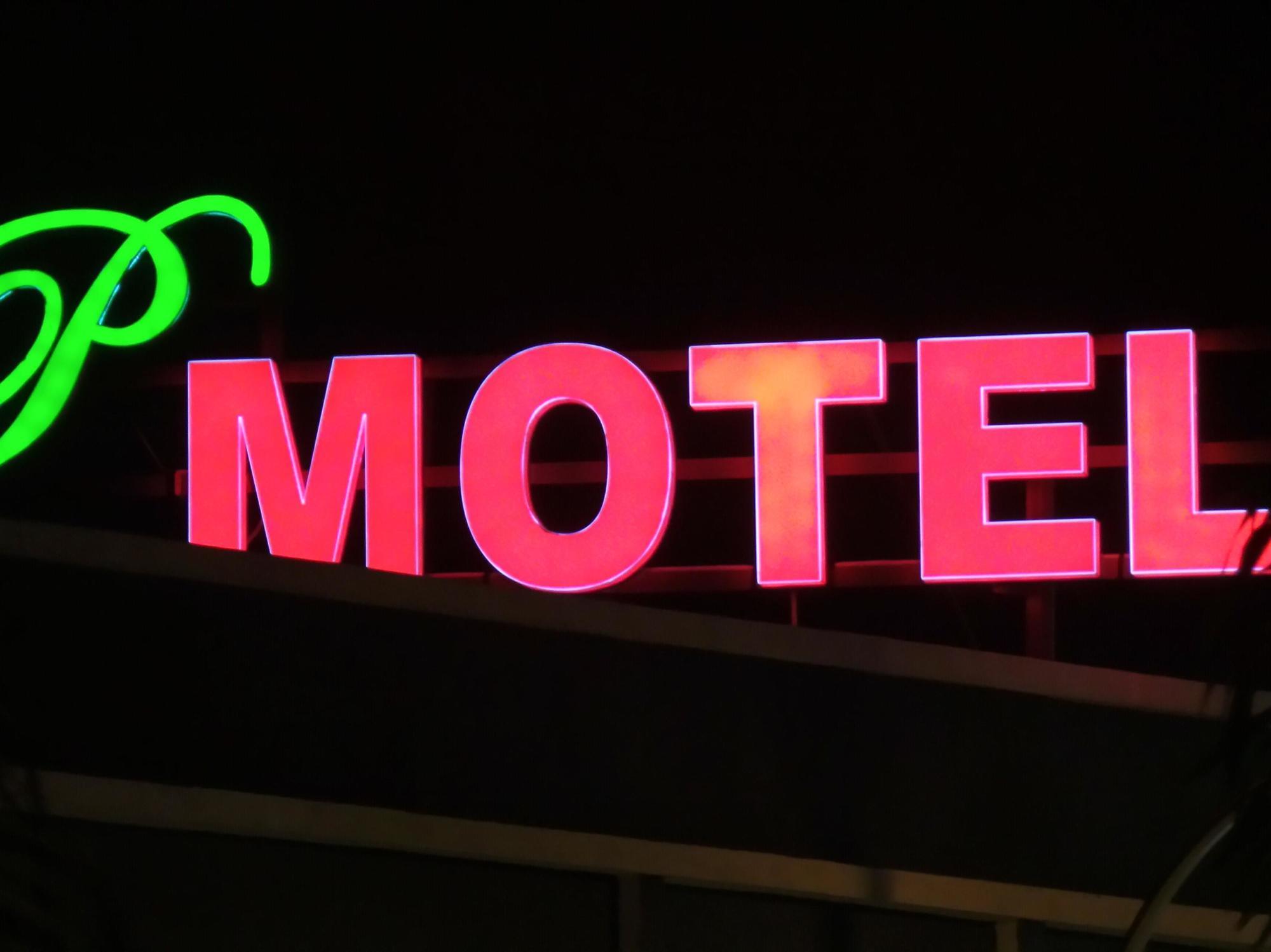 Persona Motel